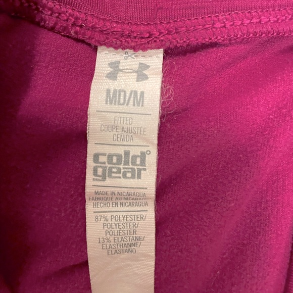 Magenta Under Armour Long Sleeved Turtleneck Top, Sz M - Picture 6 of 7